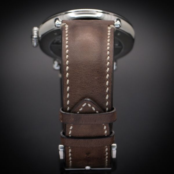 H. Moser and Cie Heritage Centre Seconds 8200-1201